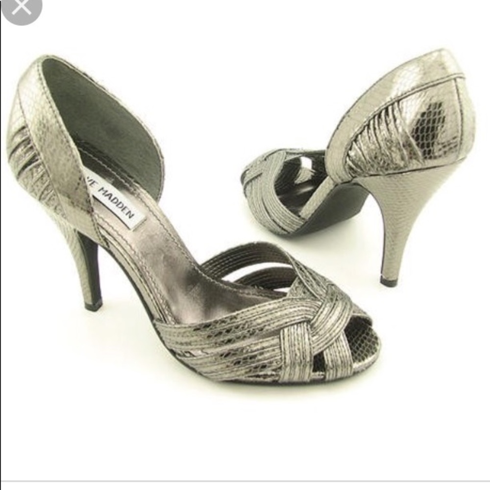 STEVE MADDEN PEWTER PUMPS🌟NWT